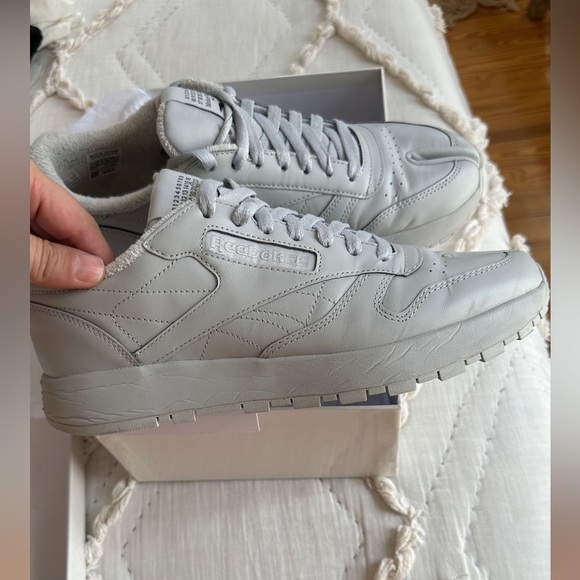 MAISON MARGIELA REEBOK TABI SNEAKERS - Picture 13 of 13